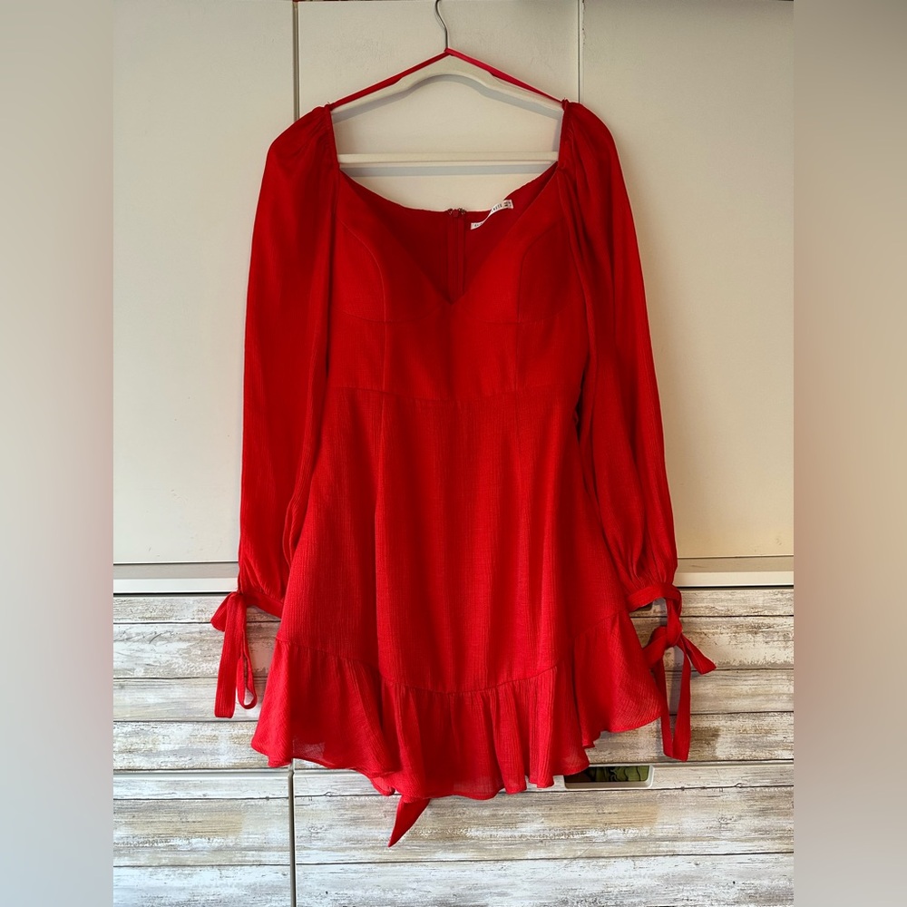 ❤️ Saints + Secrets Red Ruffle Hem Mini Dress Large L
